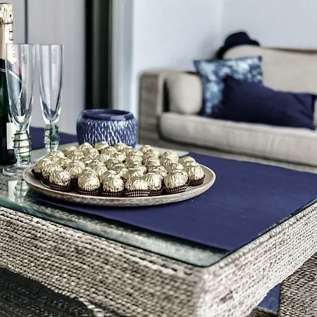 Βίλα White Whale *